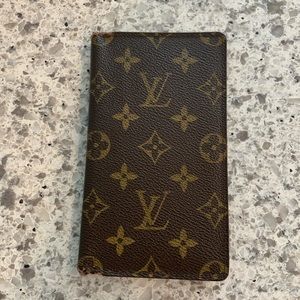 Louis Vuitton Wallet/Checkbook